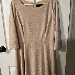 Size 12 Jessica Howard Dress - Gold